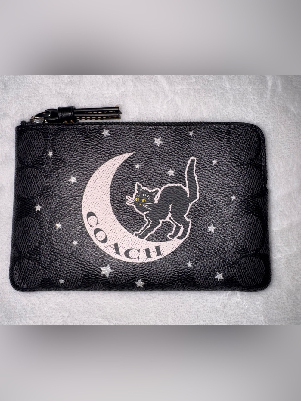 Coach Black Corner Zip Wallet with Crescent Moon & Cat Motif EUC